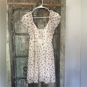 J248 NWT See You Monday Floral Dress